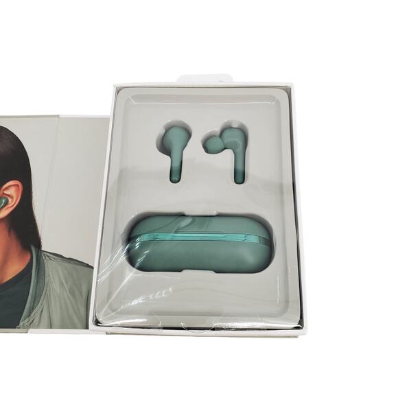 heyday True Wireless Bluetooth Earbuds 5.0 Green Rechargeable‎ in Case New - Picture 2 of 6
